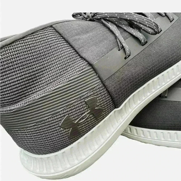 Under Armour UA Veloce Mid Ripstop  Chill-lax Chukka Sneaker Men's 12 like new - Picture 2 of 6